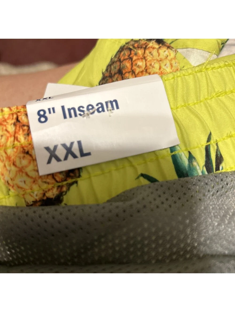 Old Navy Swim XXL NWT Pineapple Men’s  Tropical Summer   Upf  Sun Protection